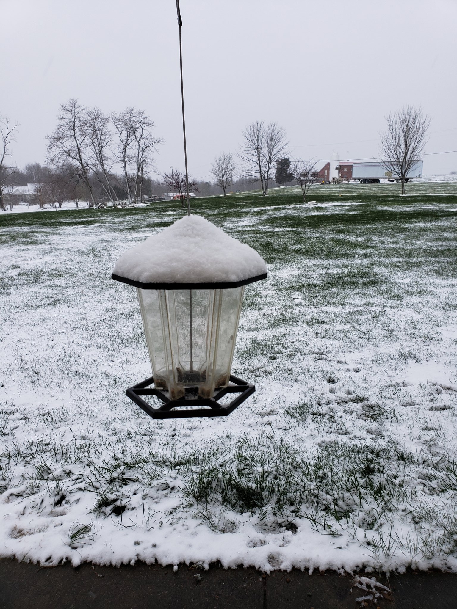 Rare April Snow Strikes the Quad State Region